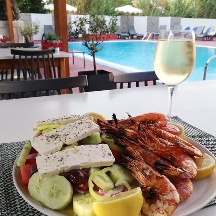 Βίλα Platoni Elite